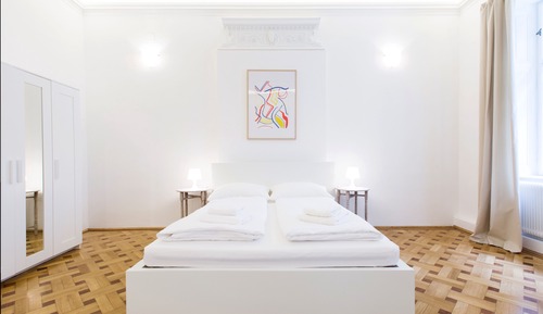 Studio (No. 11B, incl. cleaning fee 40 EUR)