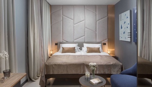Standard Room (King 1)