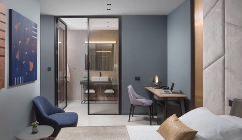 Deluxe Room (King 1)