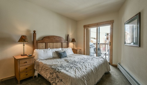 Signature Condo, 1 Bedroom, Balcony, Mountain View (Tenderfoot Lodge 2620)