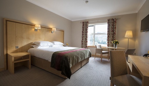 Superior King Room
