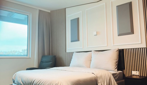 Junior Studio Suite