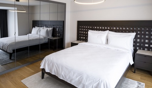 King Suites Sea