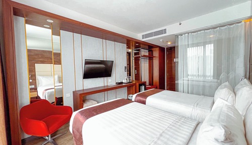 Superior Twin Room (1 Person)