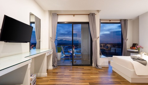 Superior Twin Room with Balcony