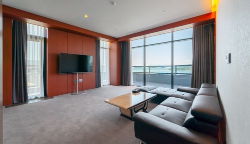 Royal Suite, Ocean View