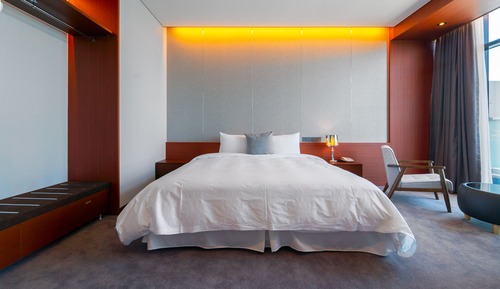 Deluxe Room, 1 King Bed, Ocean View