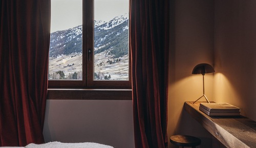 Double Room (1)