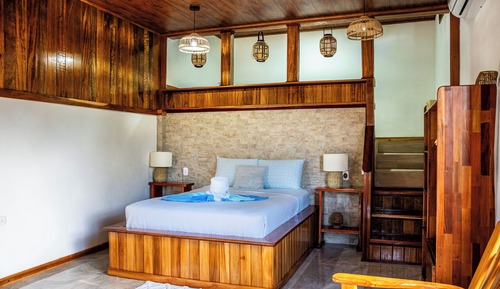 Deluxe Quadruple Room, Hot Tub