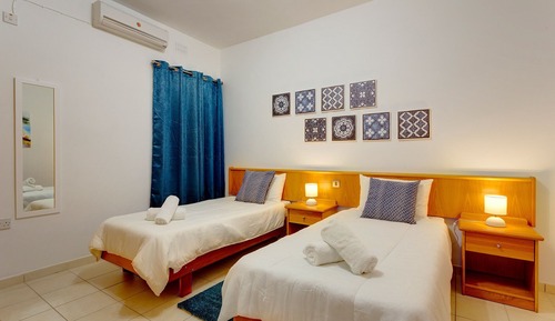 Apartment (2 Bedrooms)