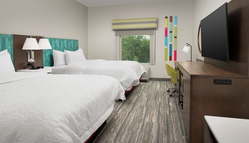 Room, 2 Queen Beds, Refrigerator & Microwave