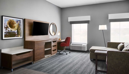 Suite, 1 King Bed, Non Smoking