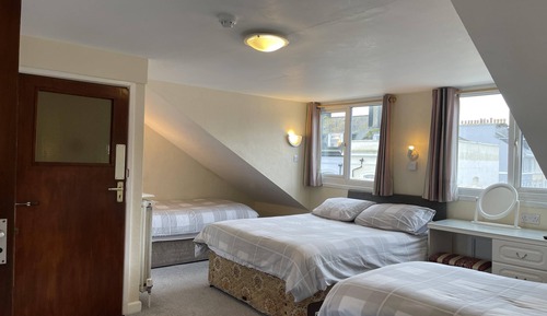 Family Suite, Ensuite (Large-Sleeps 5)