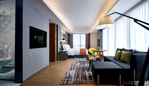 Suite, 1 King Bed