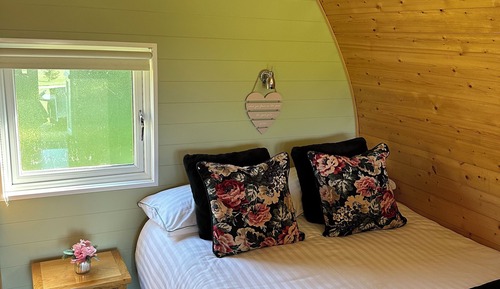 Deluxe Double room with sofa bed