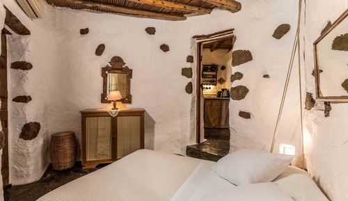 Traditional Cottage, Sea View (Potamos)