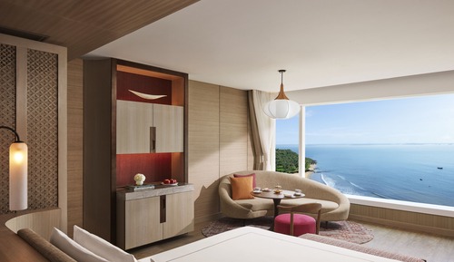 Deluxe Room, 1 King Bed, Sea View