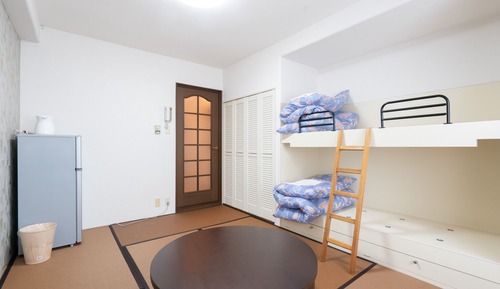 Apartment (311)