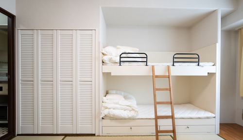 Apartment (912)