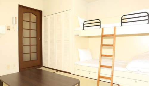 Apartment (505)