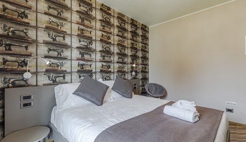 Deluxe Double Room, Hot Tub, Pool View