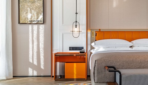 Premium Room, 1 King Bed