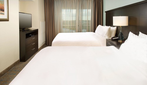 Suite, 2 Bedrooms, Kitchen