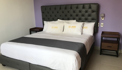 Elite Room