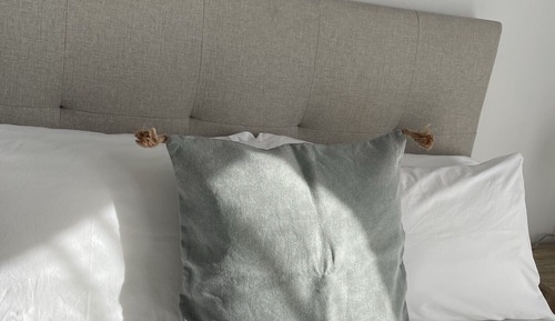 Deluxe Double Room, Ensuite (Room 101 &  201)
