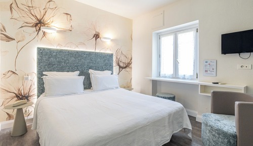 Classic Double Room