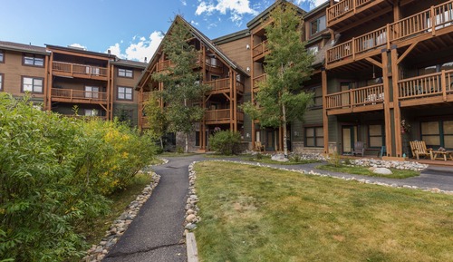 Condo, 2 Bedrooms