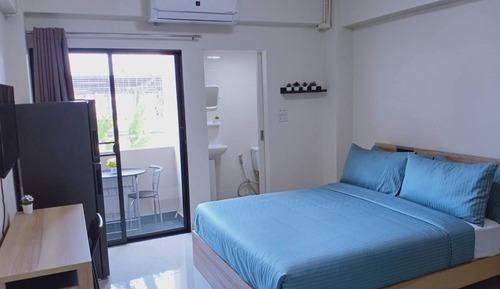 Standard Room, 1 Queen Bed, Non Smoking