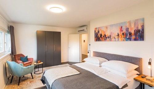 Exclusive Condo, 3 Bedrooms