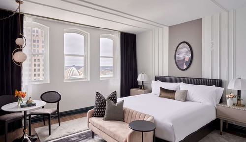 Room, 1 King Bed, Corner