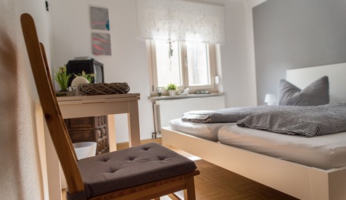 Double Room (Ost)