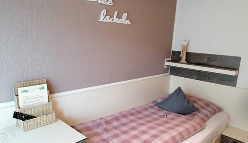 Deluxe Single Room, Private Bathroom, Garden View