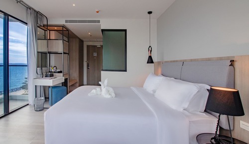 Premier Sea View Room