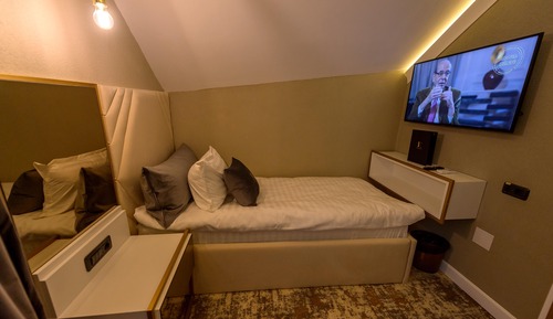 Basic Single Room