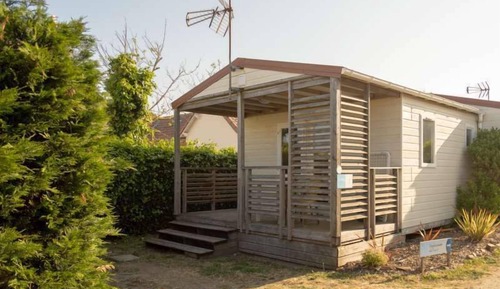 Economy Chalet
