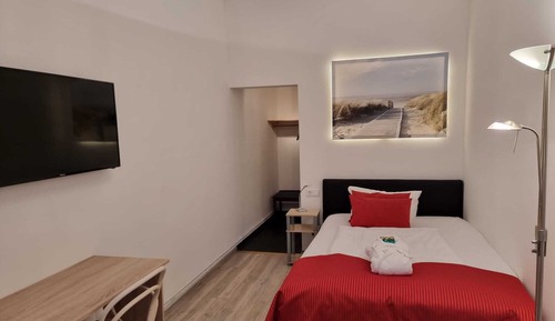 Standard Single Room