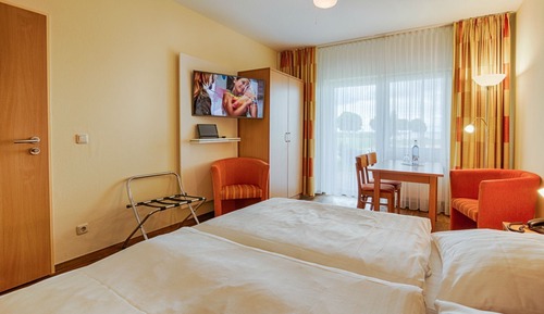 Studio, Sea View