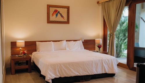 Junior Double Room, Lake View