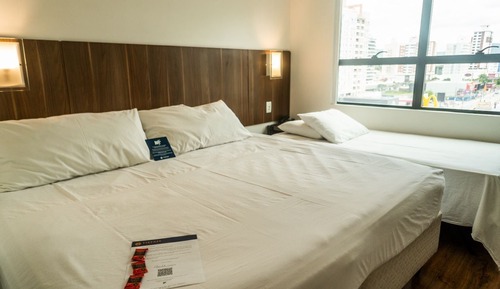 Superior Room with side bed
