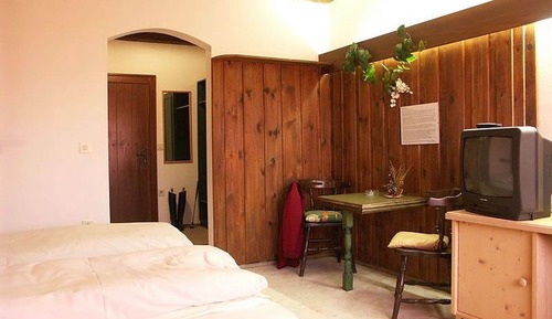 Single Room, Balcony