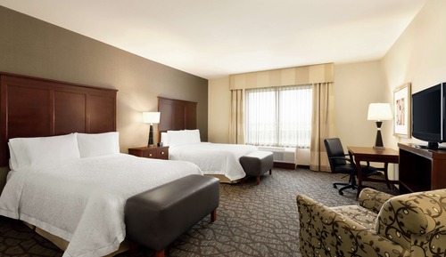 Room, 2 Queen Beds, Accessible, Bathtub