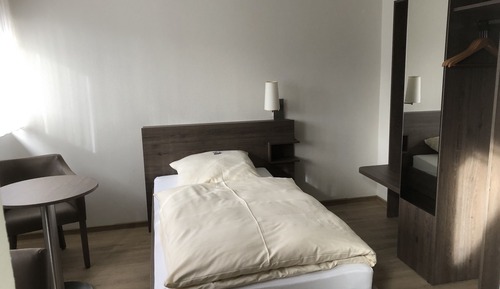 Comfort Single Room