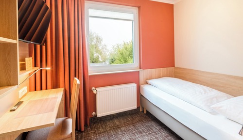 Classic Single Room