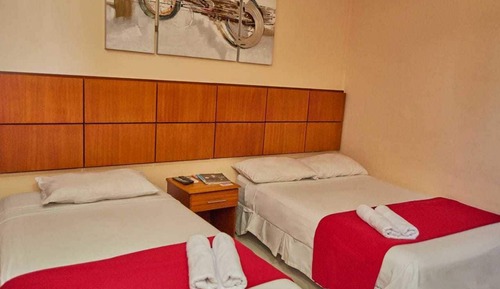 Standard Twin Room