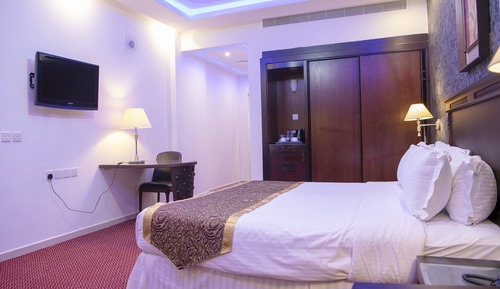 Deluxe Double Room, City View