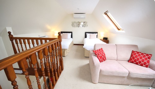 Deluxe Apartment, Ensuite, Sea View (Needles View)